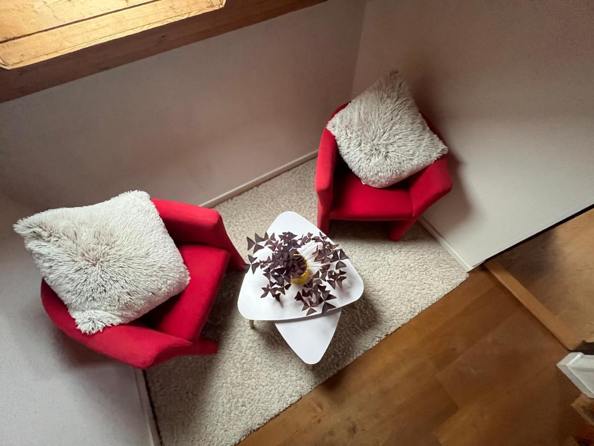 "Stone'S Throw" Krumlov 5 Min By Car, Lipno 15 Min By Car, 2 Bdrooms,Playroom Kájov Exterior foto